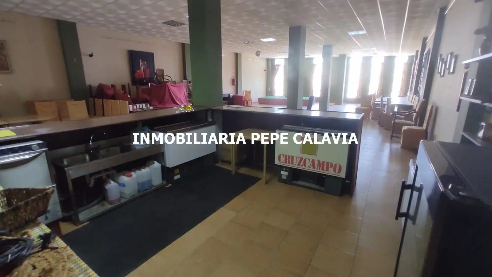 Local commercial à louer à Baeza, imagen 8