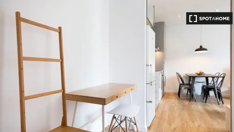 Balcony of Flat for rent in Barcelona  with Air Conditioner, Heating and Furnished