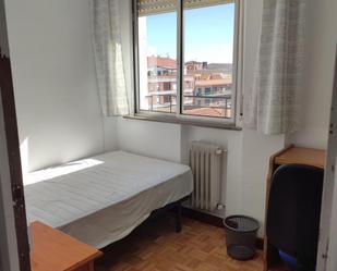 Bedroom of Apartment to share in Salamanca Capital