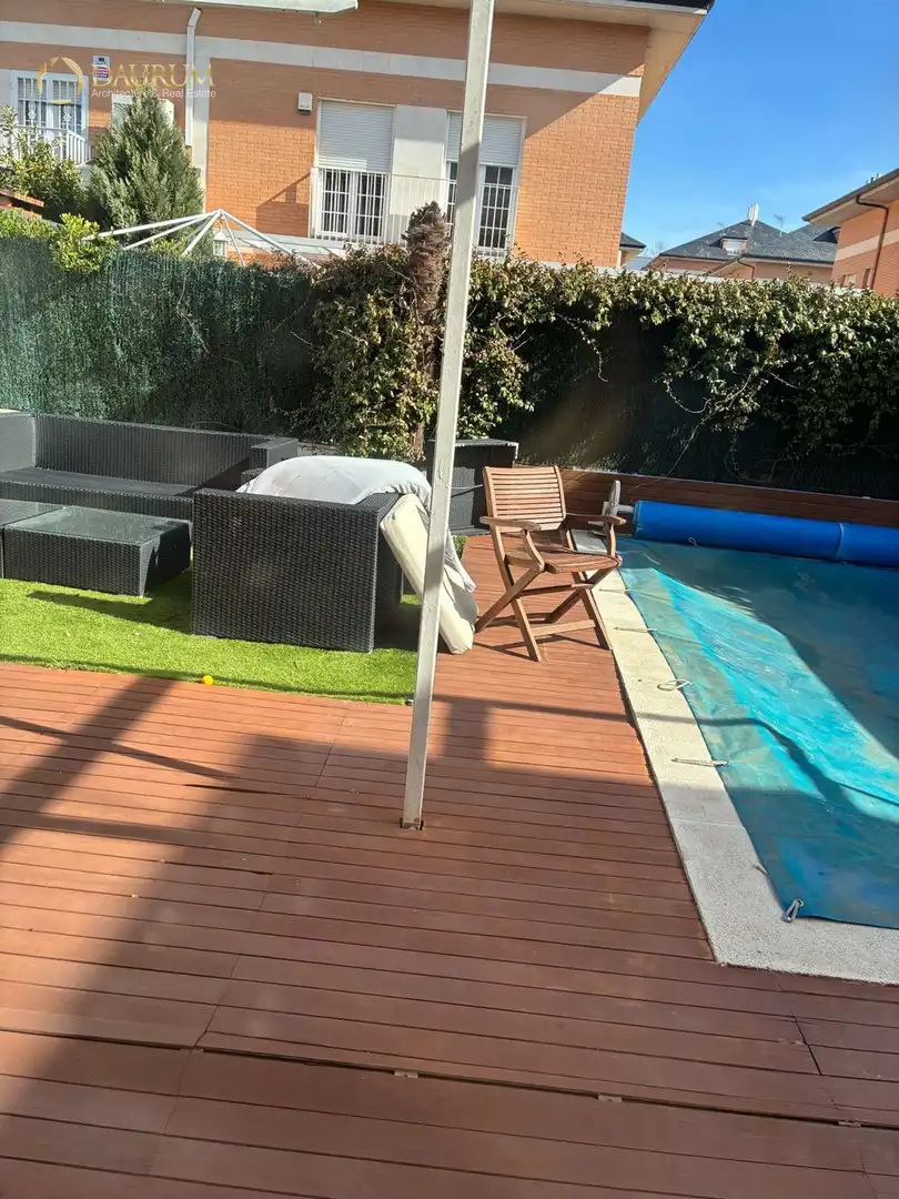 Terraza de Casa adosada en venta en Rivas-Vaciamadrid con Aire acondicionado, Calefacción y Jardín privado