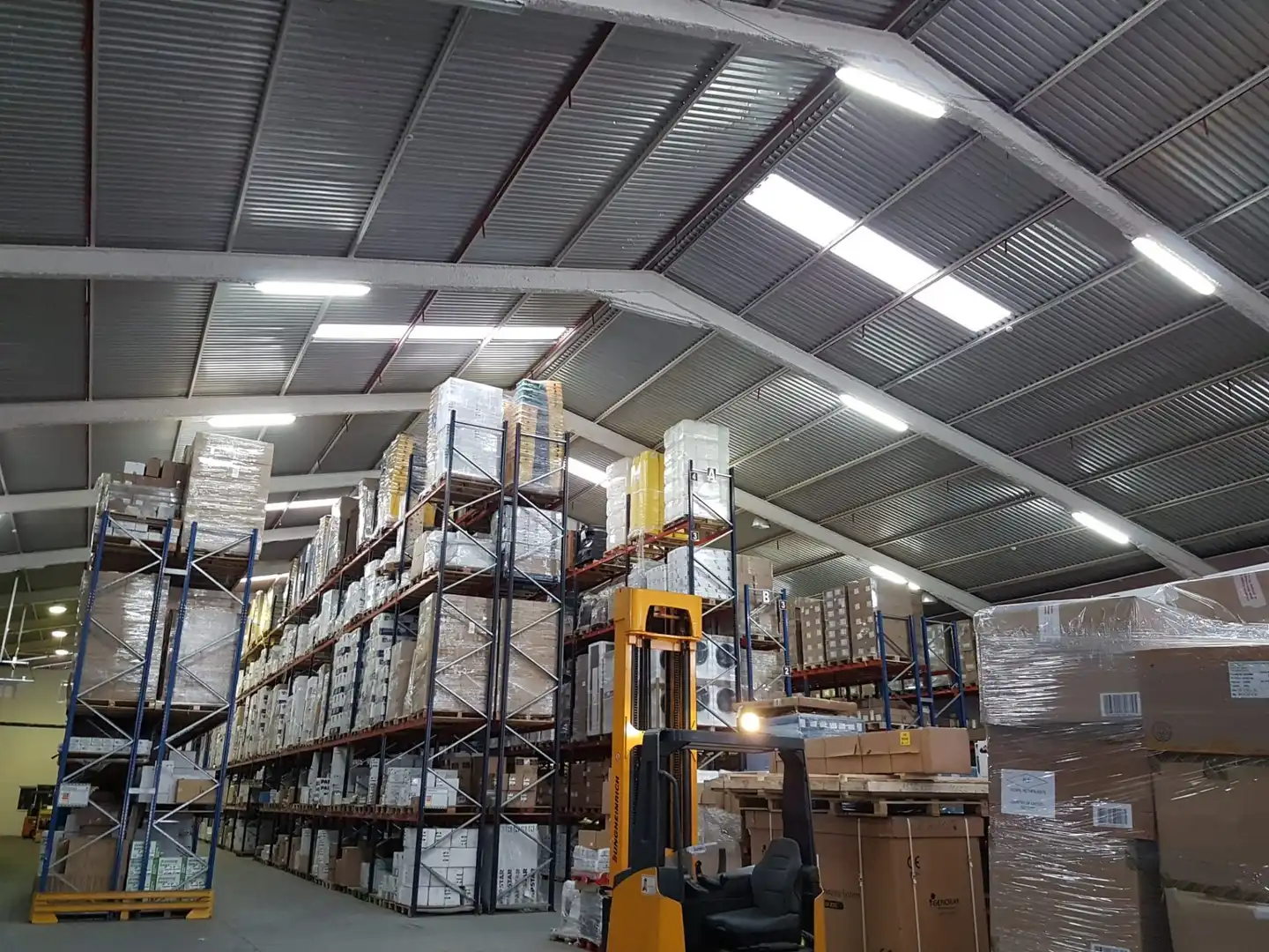 Industrial building to rent in Playa del Hombre - Taliarte - Salinetas