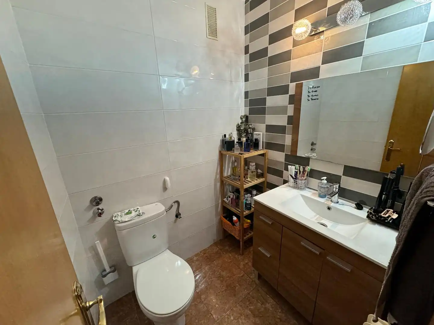 Baño de Casa adosada en venta en La Palma de Cervelló con Aire acondicionado, Calefacción y Parquet