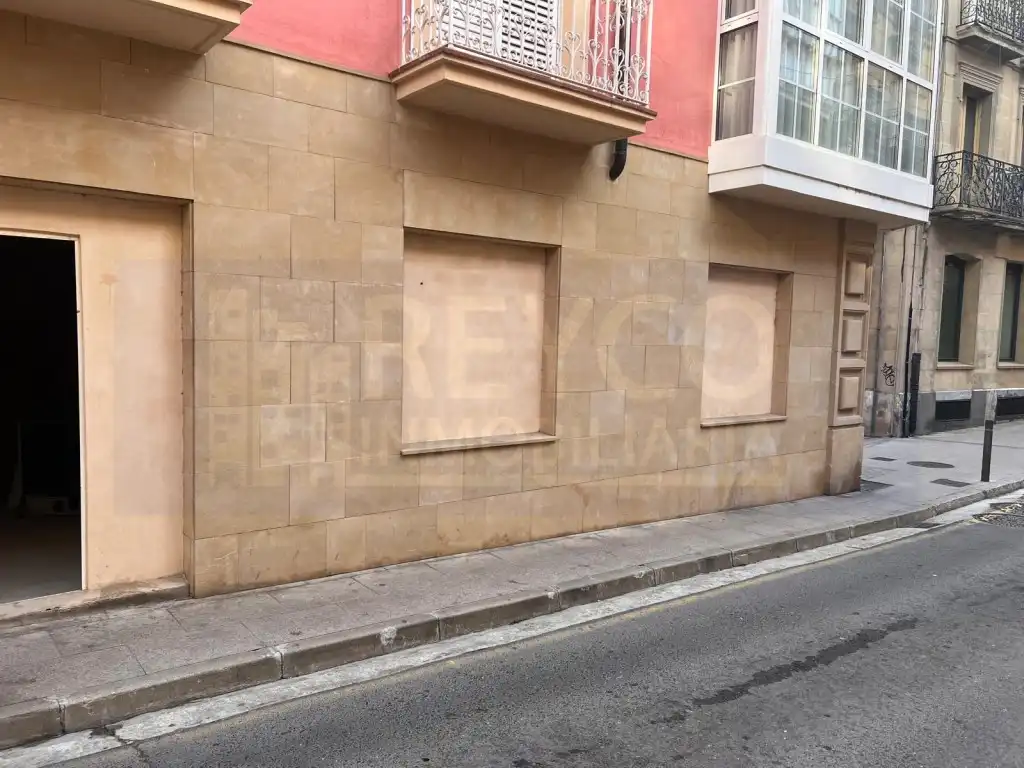 Locale commerciale in vendita a Plaza Juan Carcia Gato, imagen 2