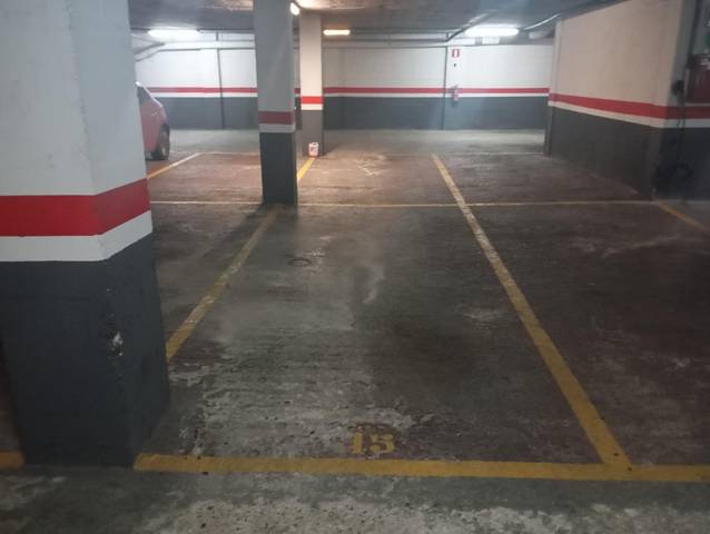 Garaje en Venta en Ronda SUBIRA en Centre