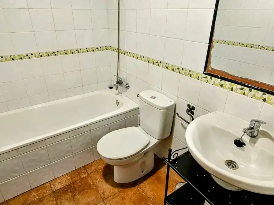 Bany de Casa o xalet en venda en Grajera amb Jardí privat