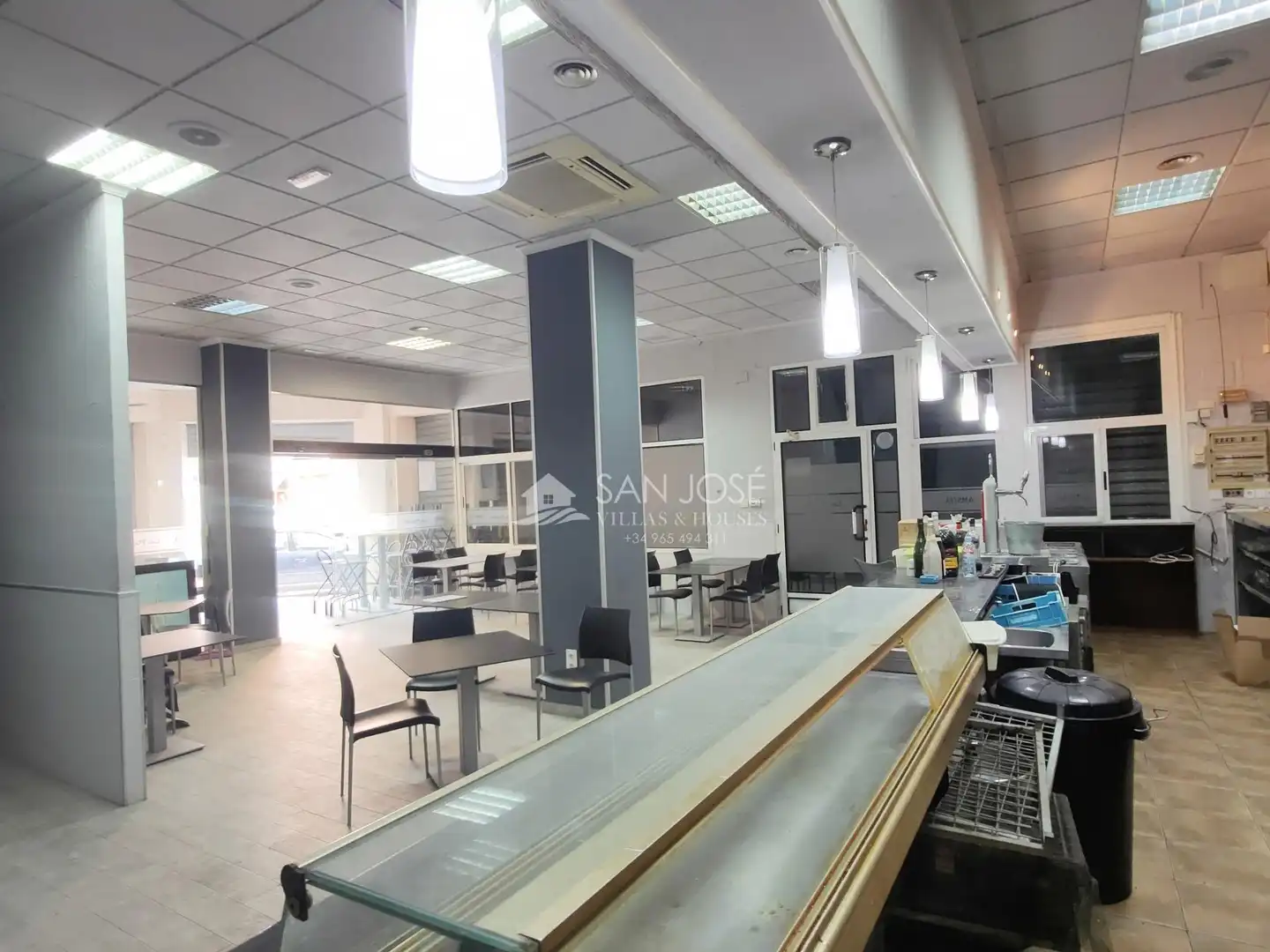 Local comercial en venda a Novelda, imagen 2