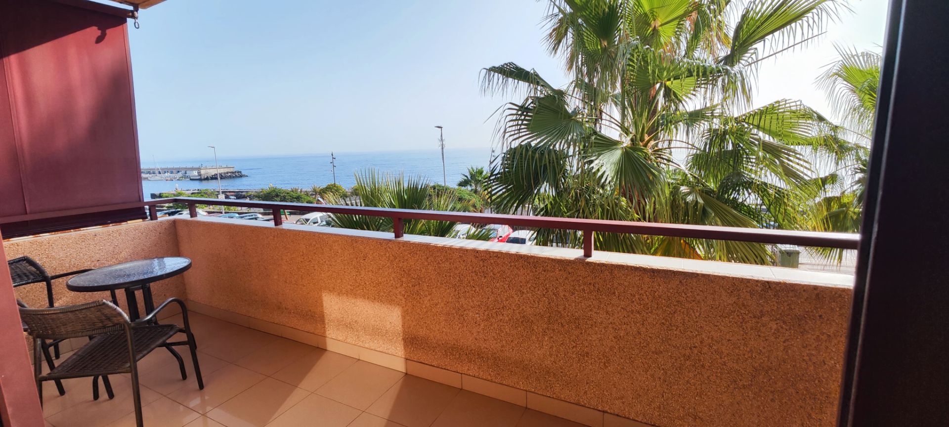 Edificio de alquiler en Avenida Colón, 22, Radazul