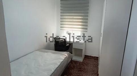 Foto 4 de Piso de alquiler en Calle Navarra, Barrio de Zaidín, Granada