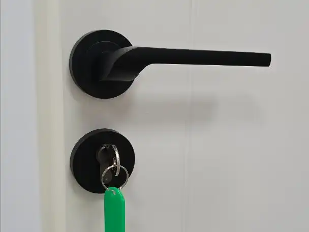 Oficina de alquiler en Nueva Andalucía