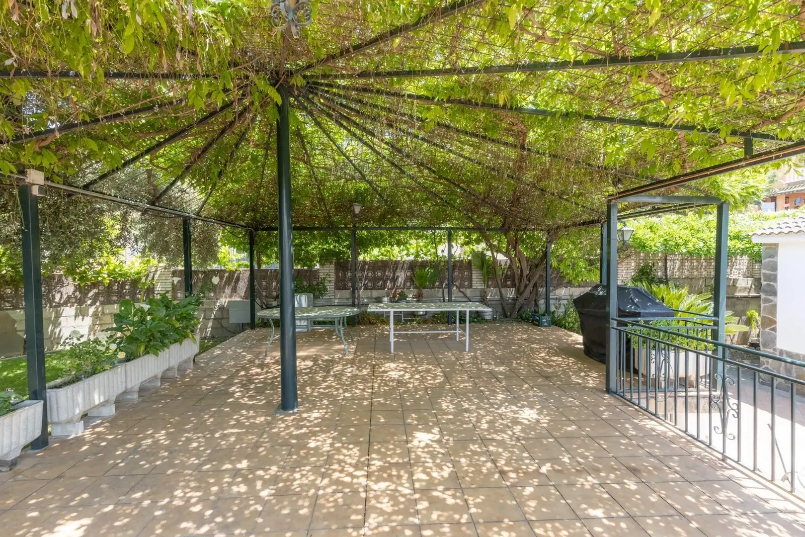 Casa o chalet en venta en Calle Calle Borgoña, Villa de Otura
