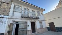 Vista exterior de Casa o xalet en venda en Utrera