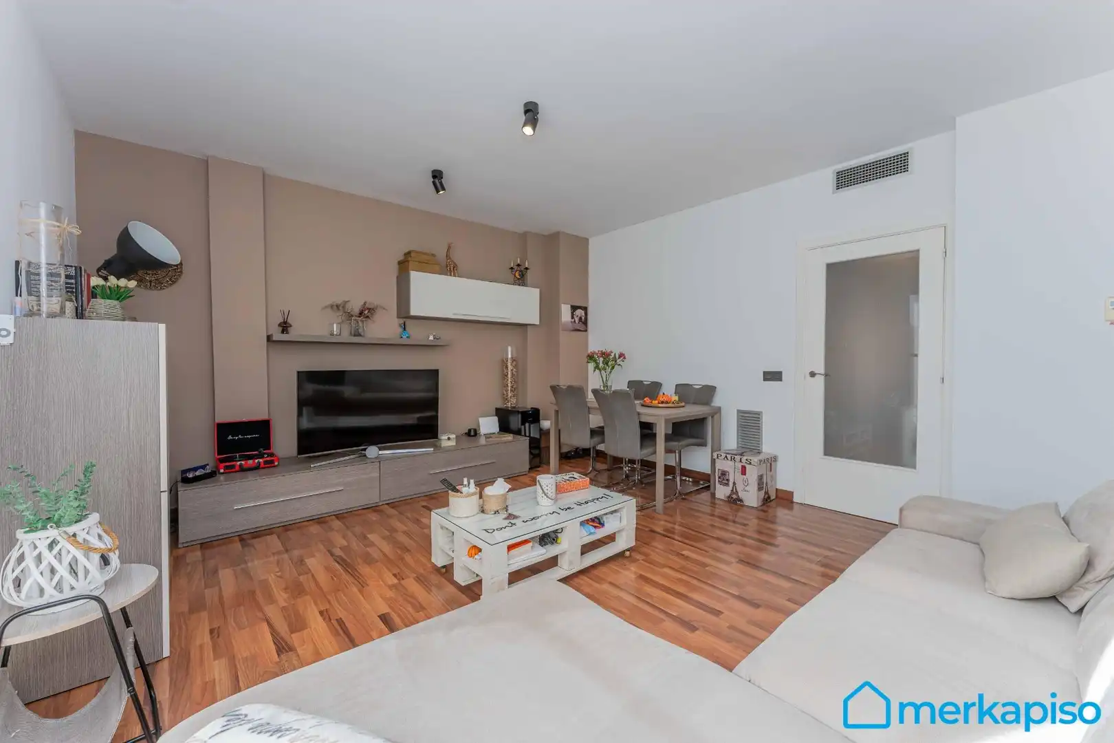 Wohnzimmer von Maisonette zum Verkauf in Sant Climent de Llobregat mit Klimaanlage, Terrasse und Balkon
