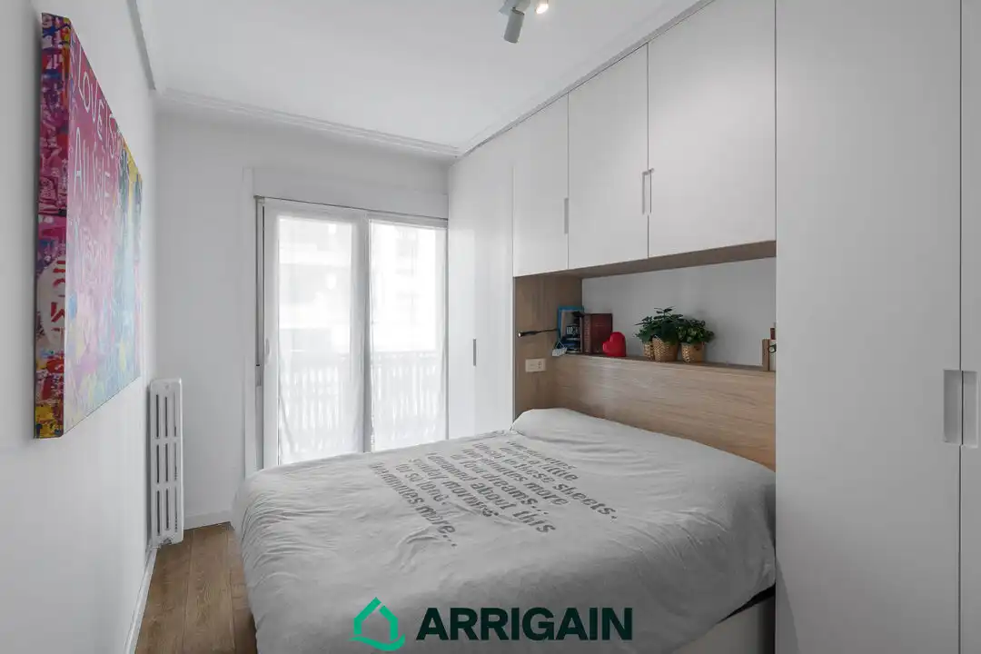 Bedroom of Flat for sale in Donostia - San Sebastián   with Heating and Terrace