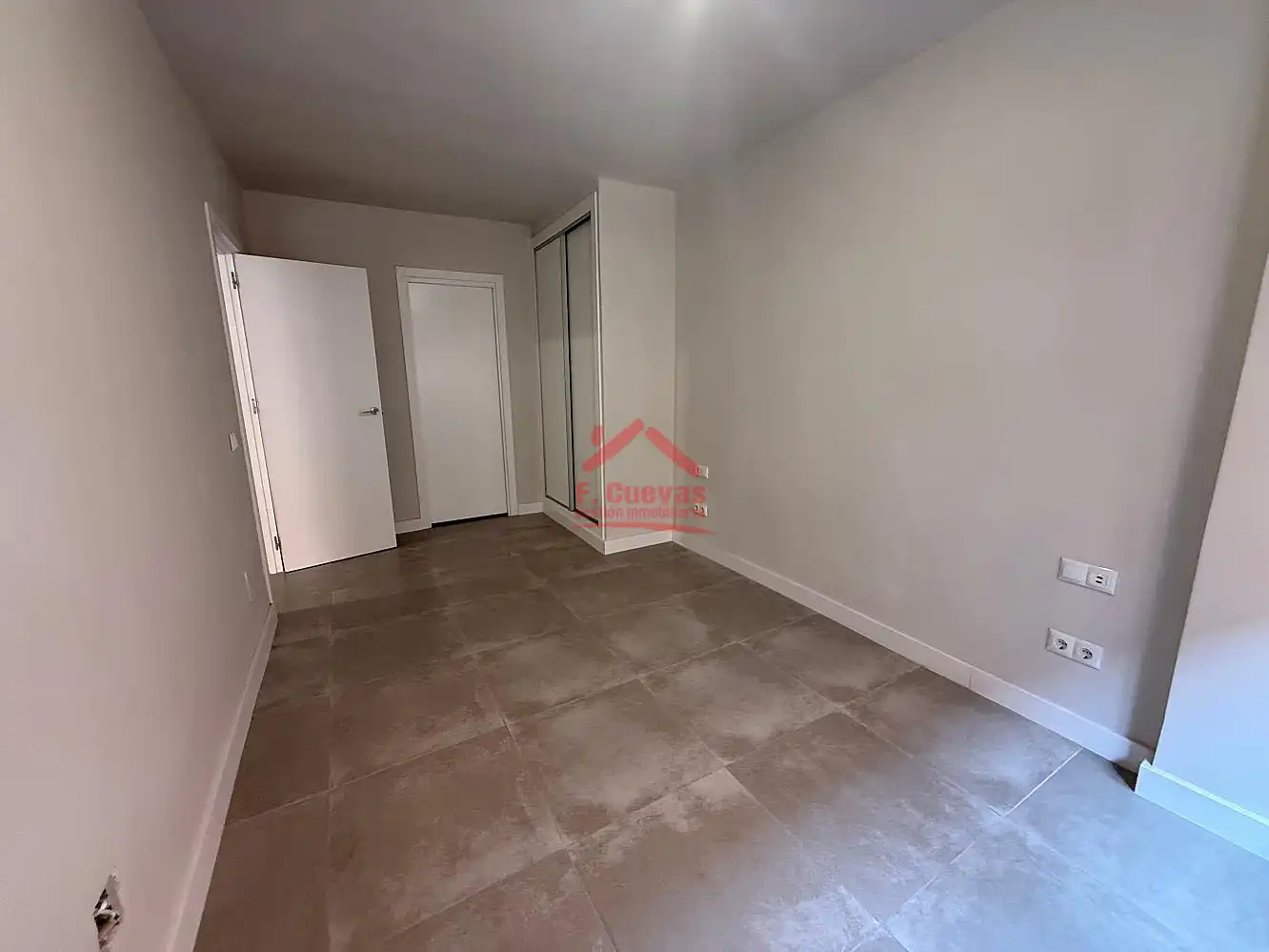 Apartamento con ascensor en venta en Vélez-Málaga ciudad, imagen 4