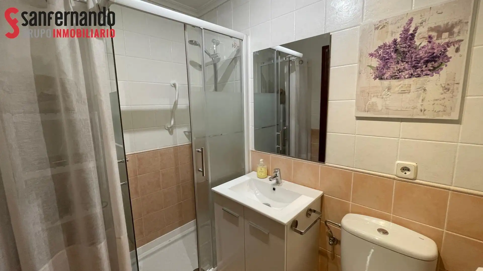 Bany de Apartament de lloguer en Suances amb Calefacció, Jardí privat i Terrassa