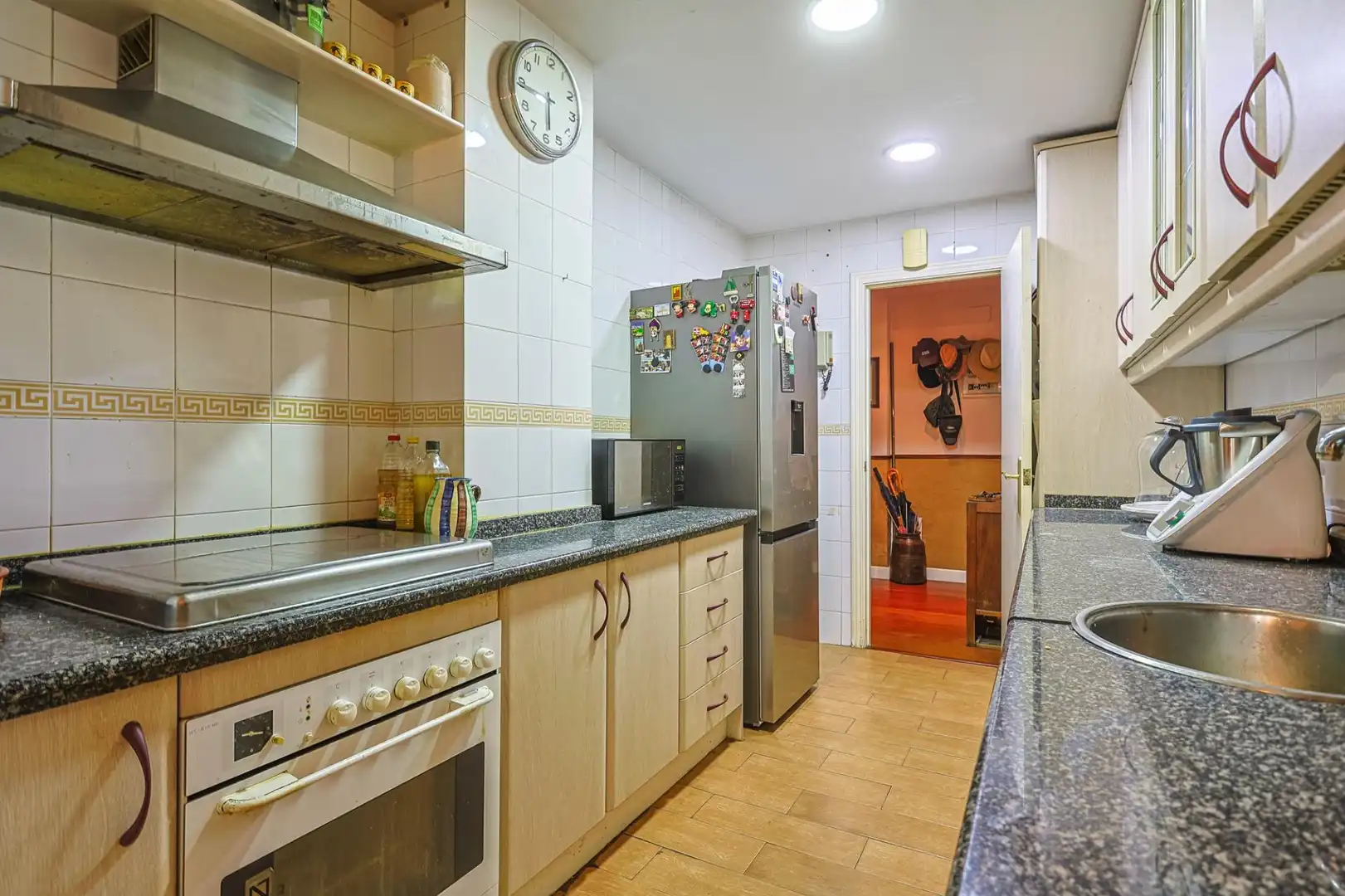 Cocina de Piso en venta en Tomares con Aire acondicionado, Jardín privado y Piscina comunitaria