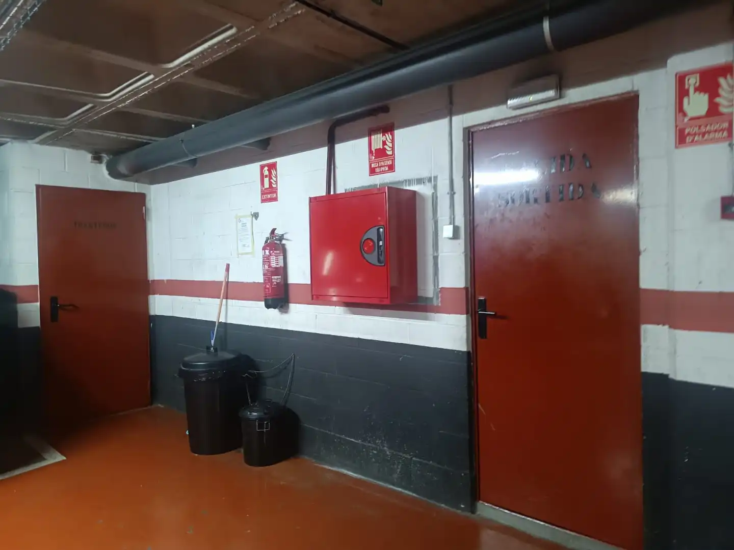 Einzelparkplatz mit Aufzug zum Verkauf in Carrer de Mossèn Andreu 13, imagen 11