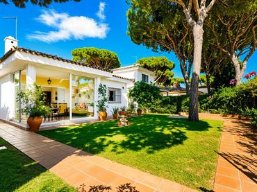 Xalet amb jardí en venda a Sancti Petri