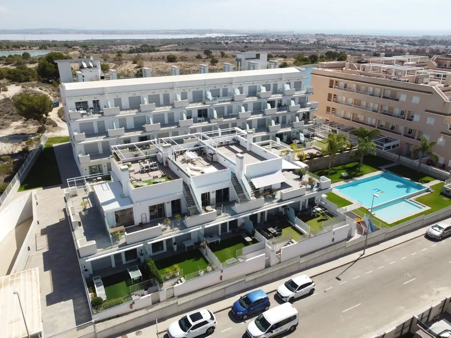 Pis amb piscina en venda a Orihuela Costa