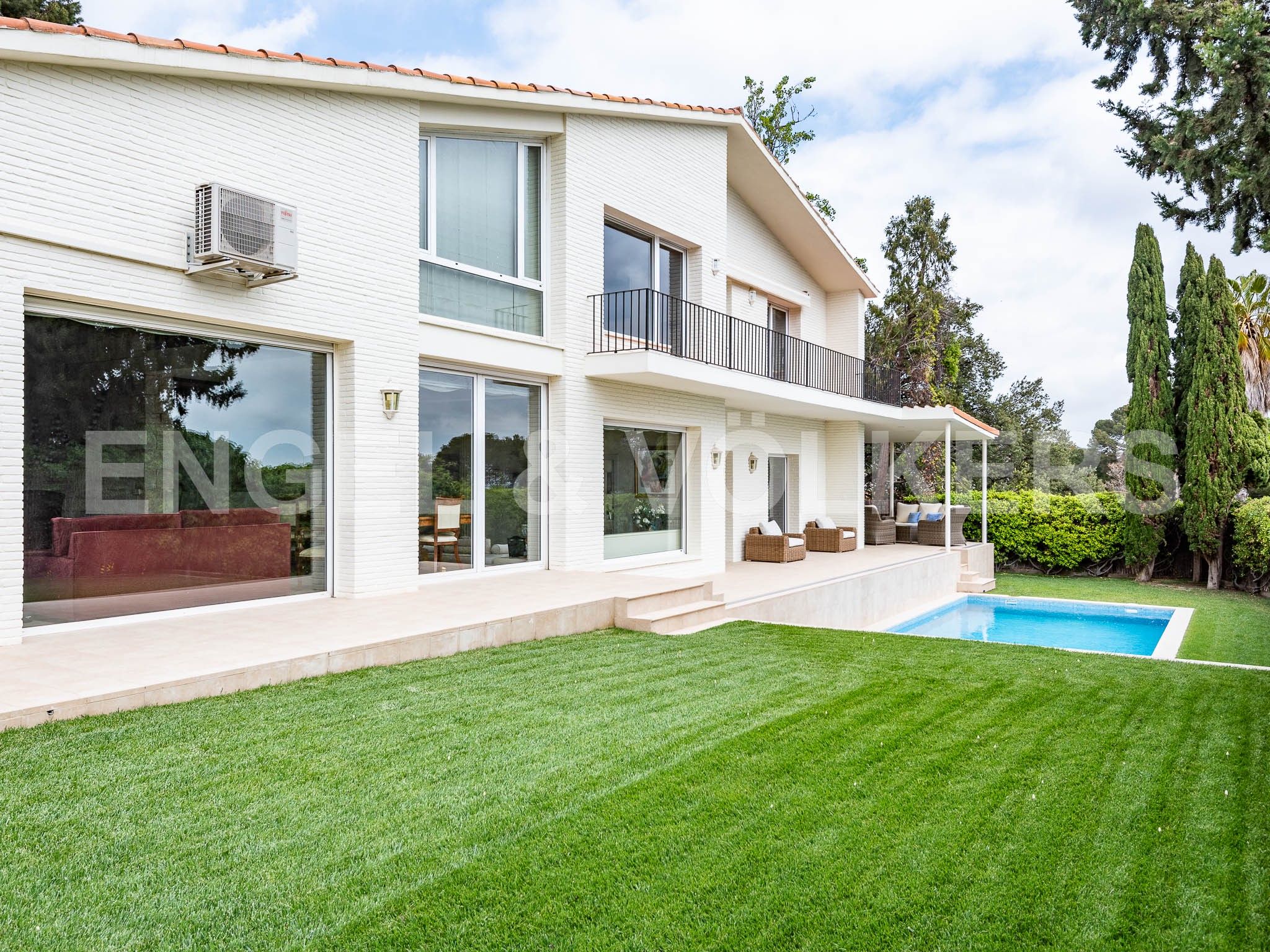 Garden of House or chalet to rent in  Barcelona Capital  with Air Conditioner, Heating and Private garden