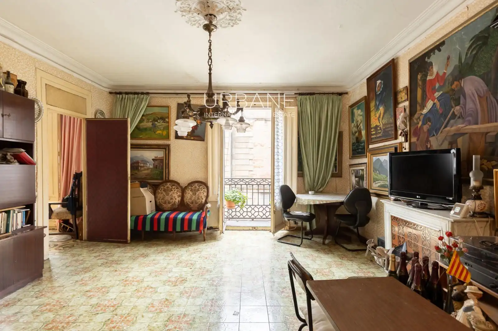 Flat for sale in Palau, Barri Gòtic