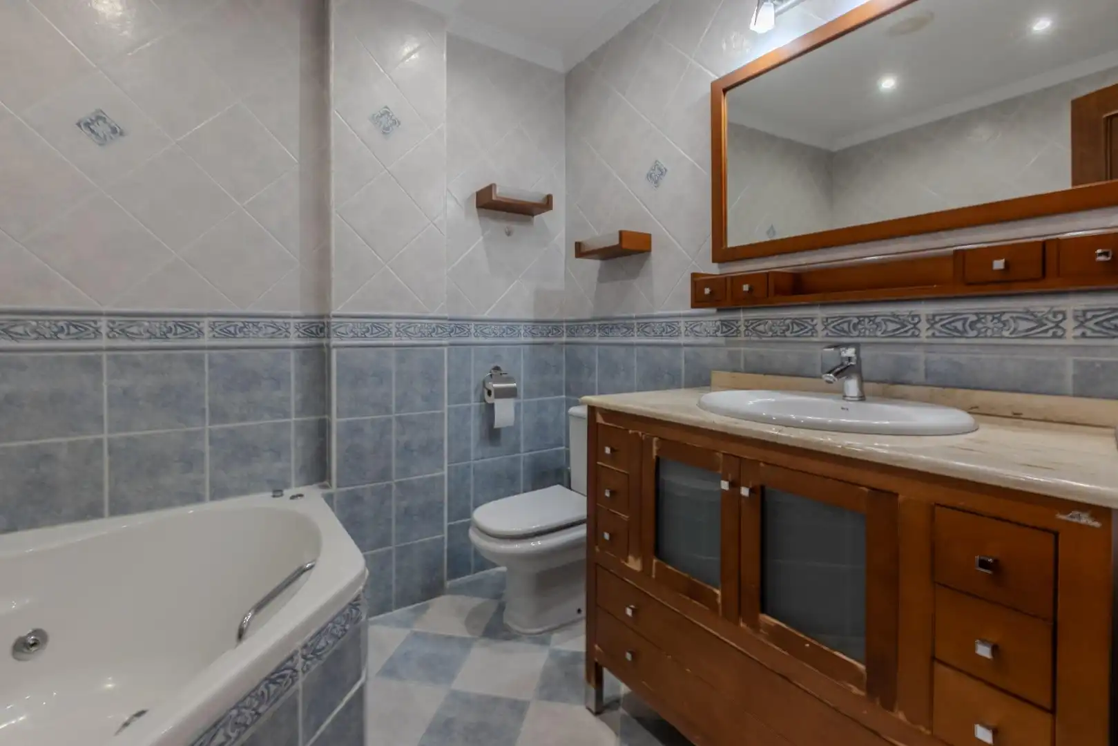 Bany de Apartament de lloguer en Fuengirola amb Terrassa