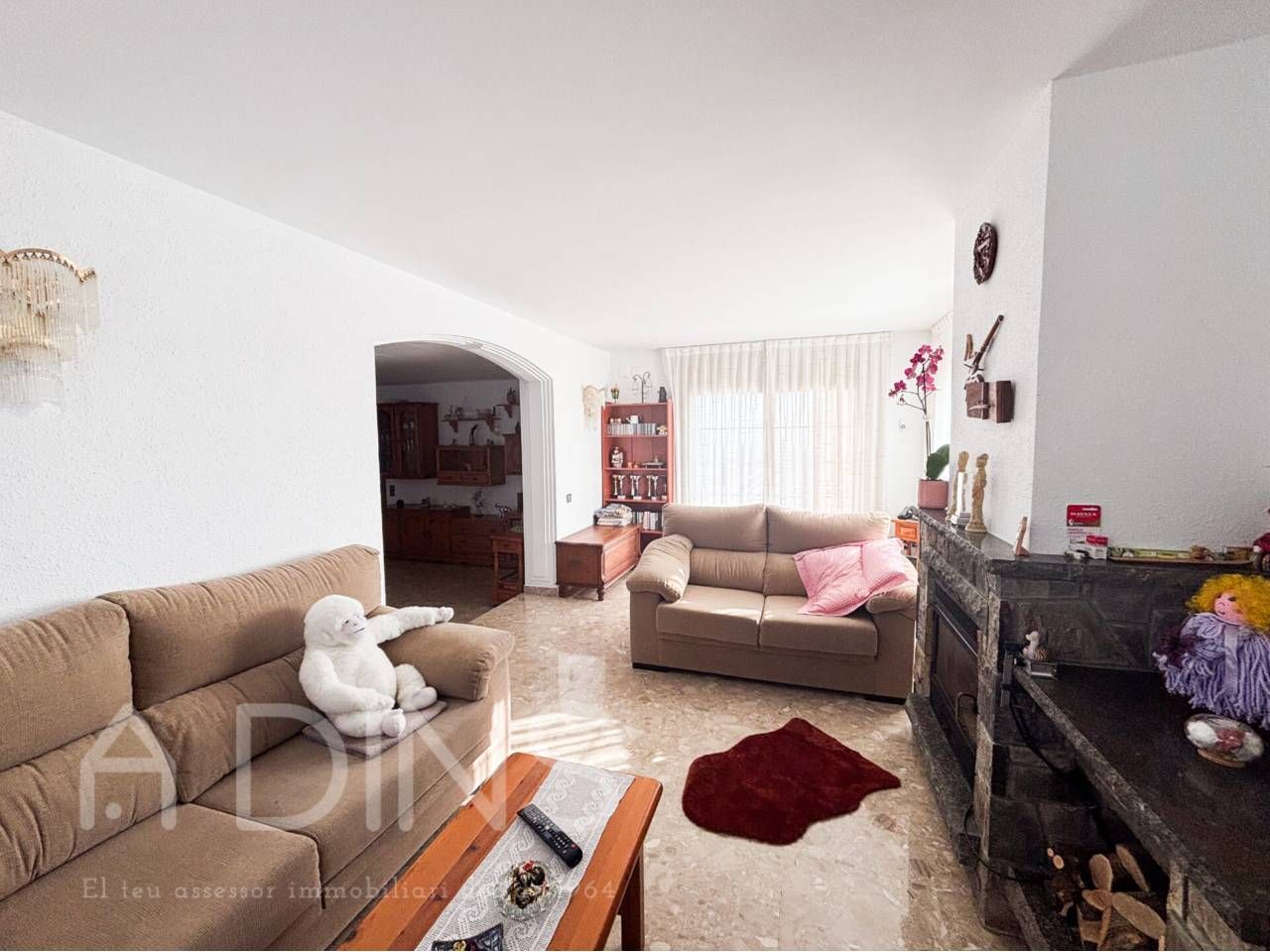 Sala d'estar de Casa o xalet en venda en Caldes de Montbui amb Calefacció, Jardí privat i Terrassa