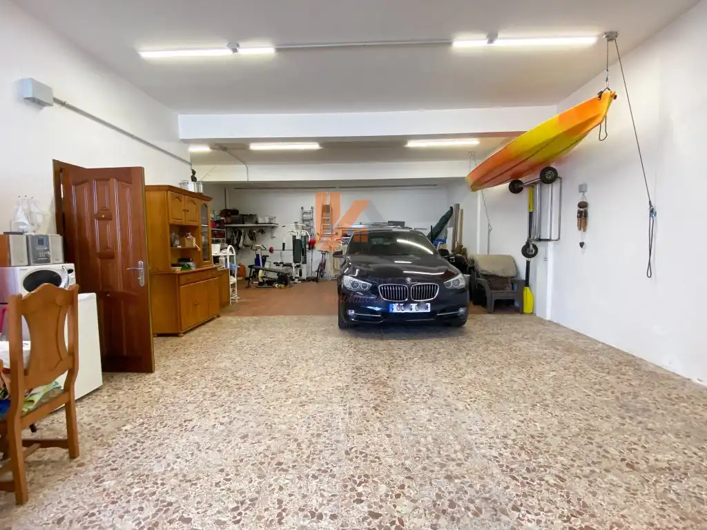 Aparcament de Casa o xalet en venda en Porto do Son amb Aire condicionat, Terrassa i Rentadora