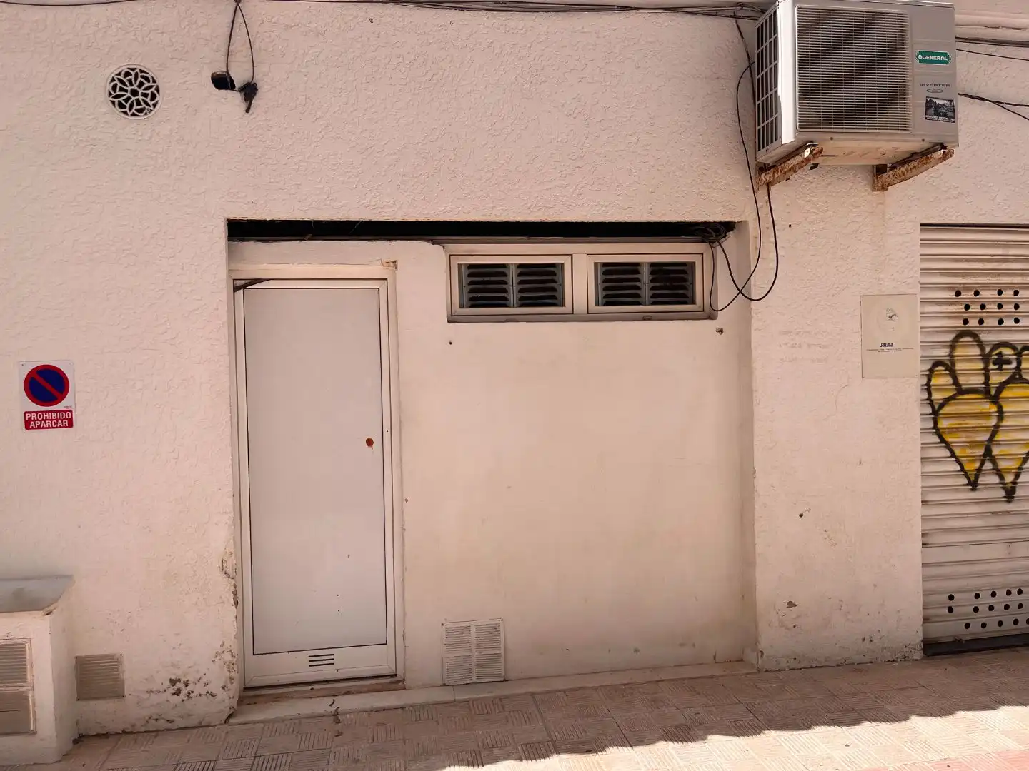 Außenansicht von Geschaftsraum zur Miete in Calvià mit Klimaanlage, Parkett und Terrasse