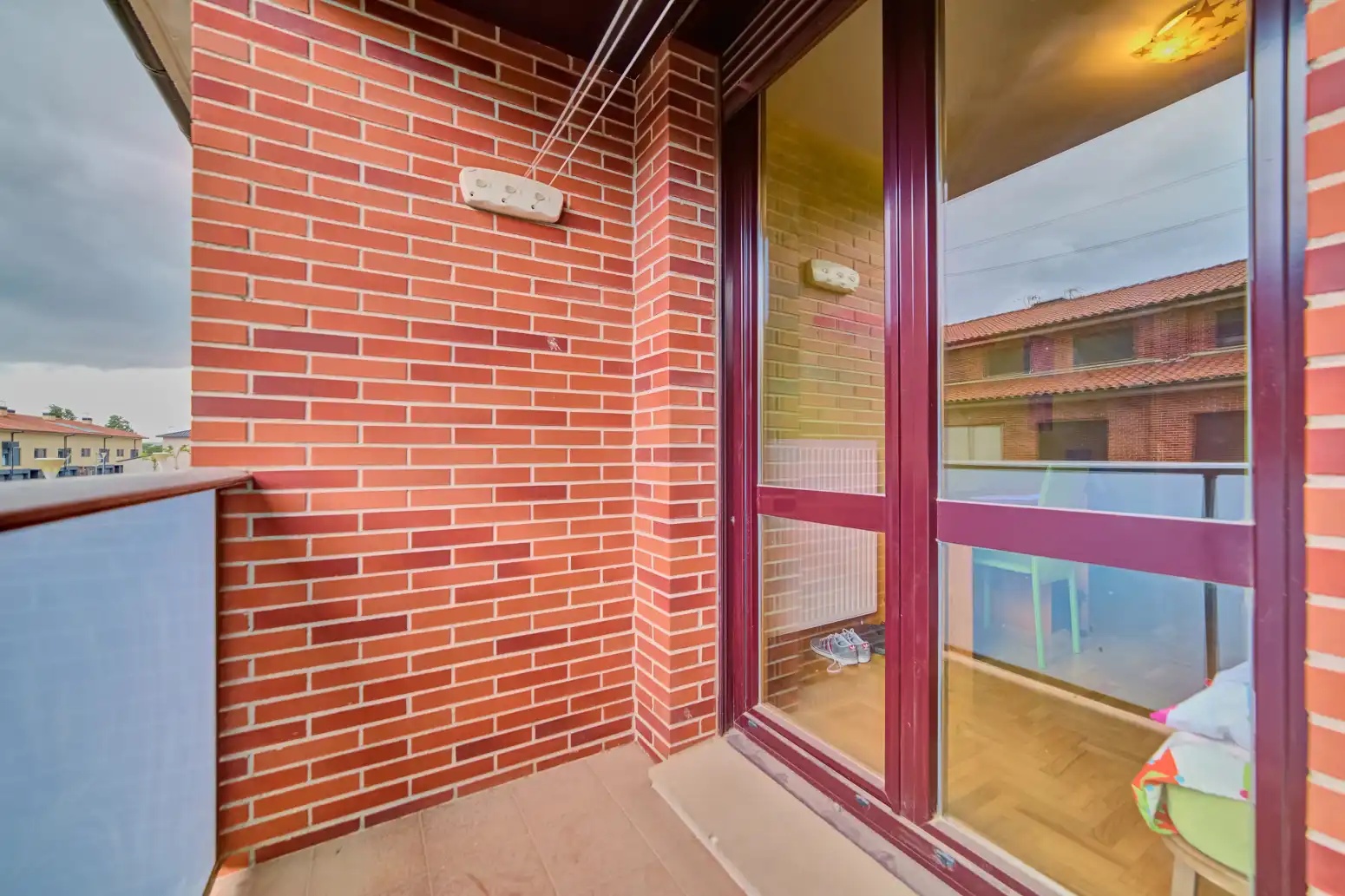 Vista exterior de Casa adosada en venta en Olite / Erriberri con Calefacción, Jardín privado y Parquet
