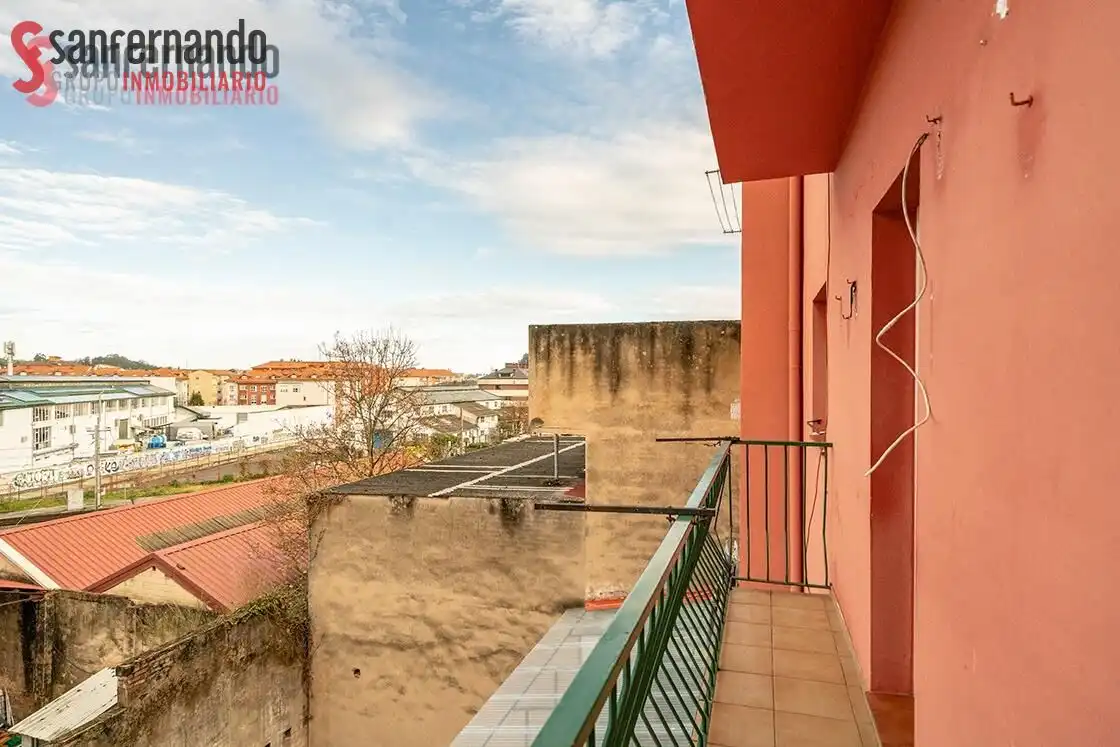Terrasse von Wohnung zum Verkauf in Torrelavega  mit Heizung und Balkon