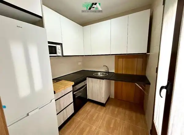 Appartamento con terrazza in affitto a Calle el Trapero, imagen 5