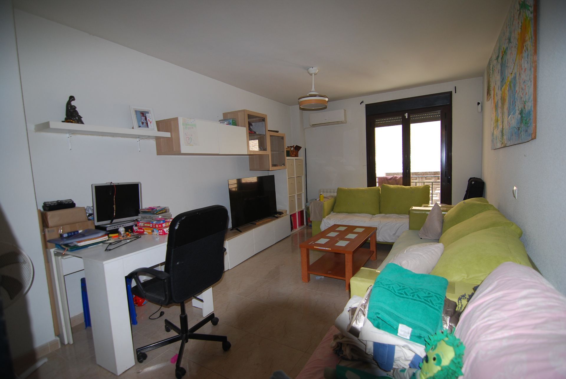 Living room of Flat for sale in Añover de Tajo  with Air Conditioner and Heating