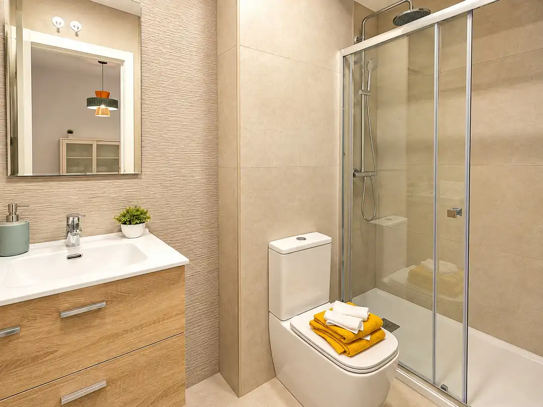 Badezimmer von Wohnung zum Verkauf in Ciudad Lineal