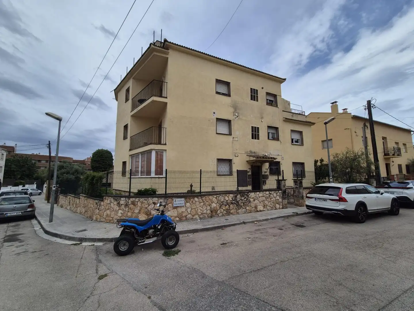 Vista exterior de Piso en venta en Torredembarra con Calefacción y Balcón