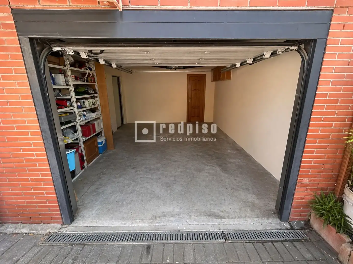 Parking of Houses for sale in Parla  with Heating, Terrace and Storage room