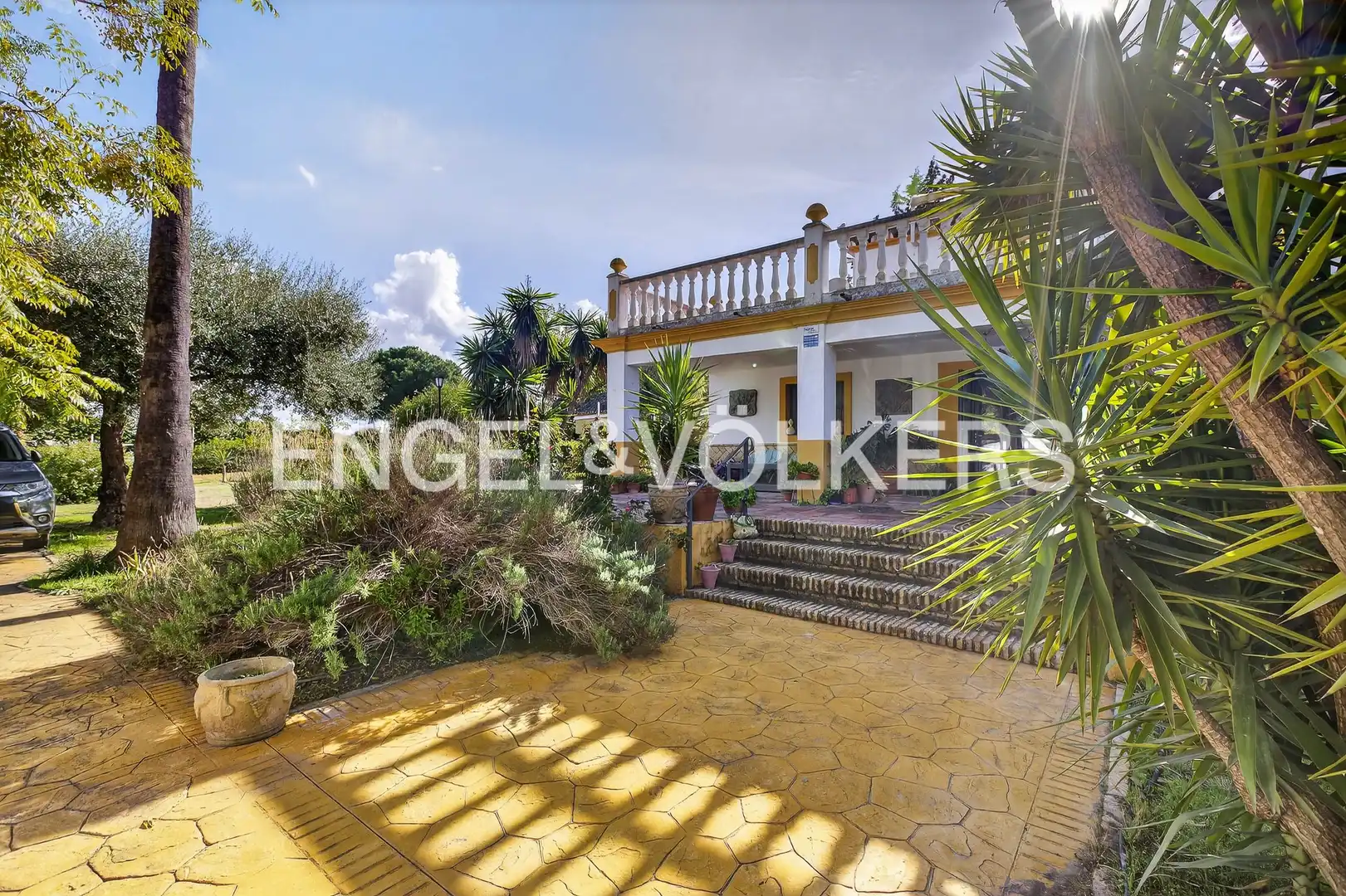 Exterior view of Houses for sale in Morón de la Frontera  with Air Conditioner, Heating and Private garden