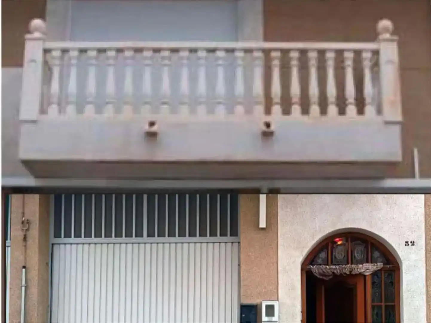 Vista exterior de Casa adosada en venda en Moratalla amb Jardí privat, Parquet i Traster