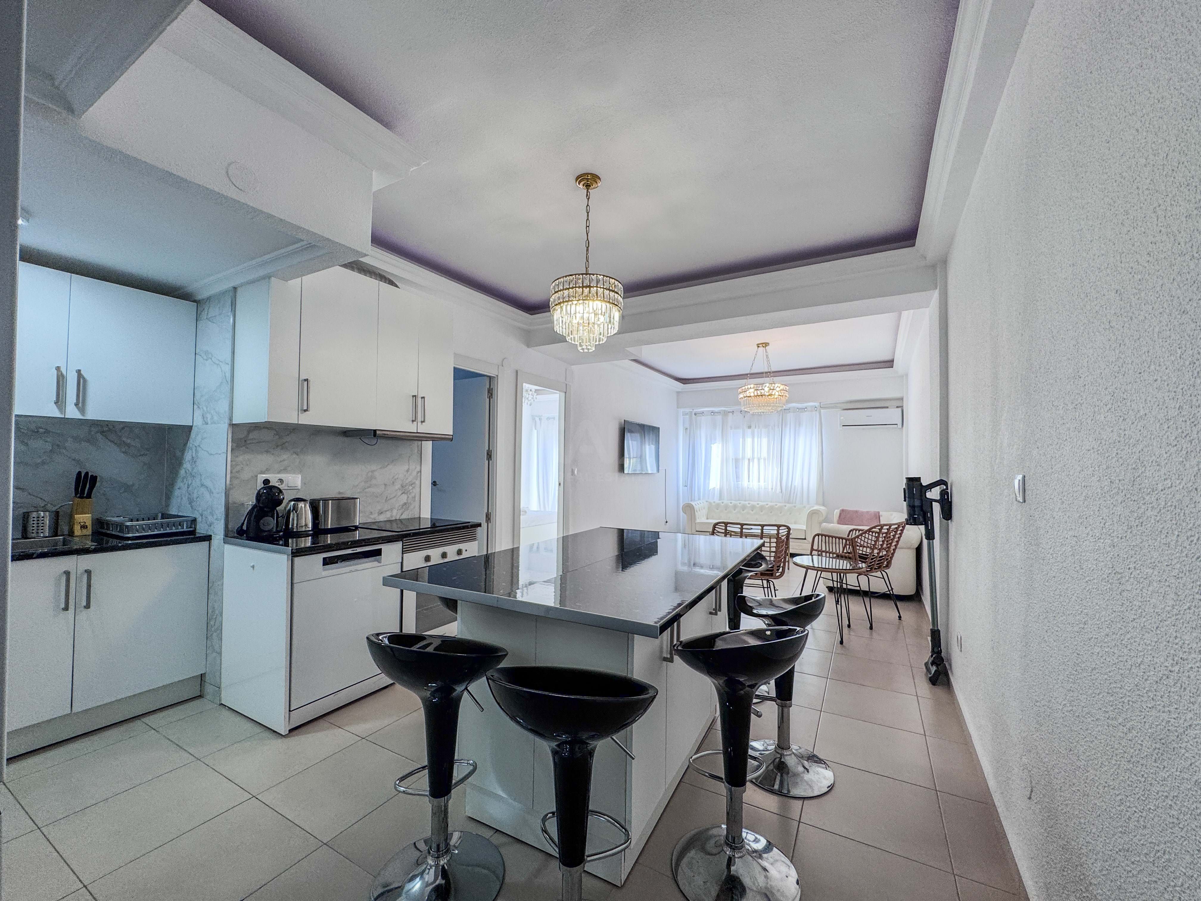 Cocina de Piso en venta en Alicante / Alacant con Aire acondicionado, Calefacción y Terraza