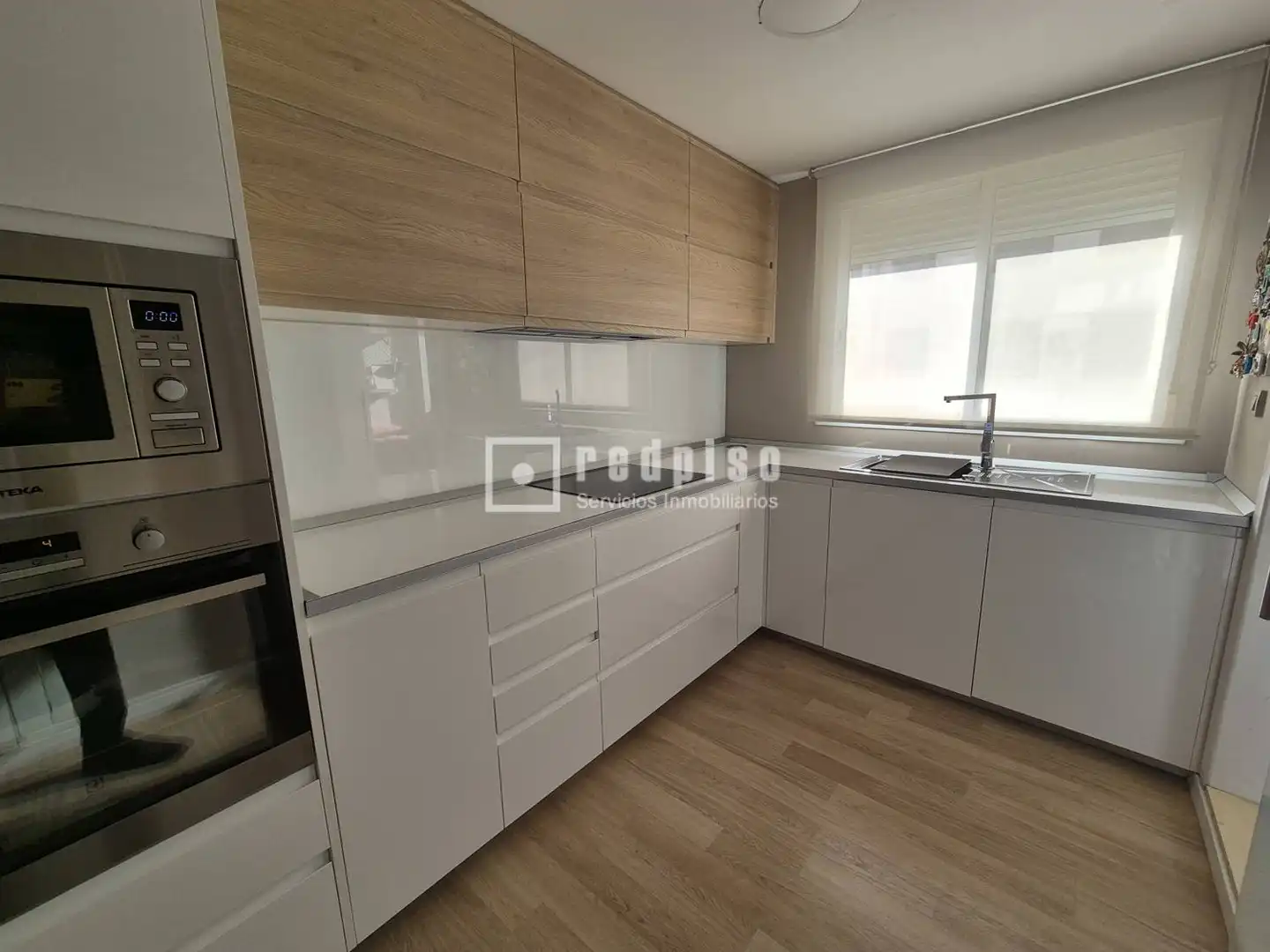 Kitchen of Flat for sale in Castellón de la Plana / Castelló de la Plana  with Air Conditioner, Heating and Storage room