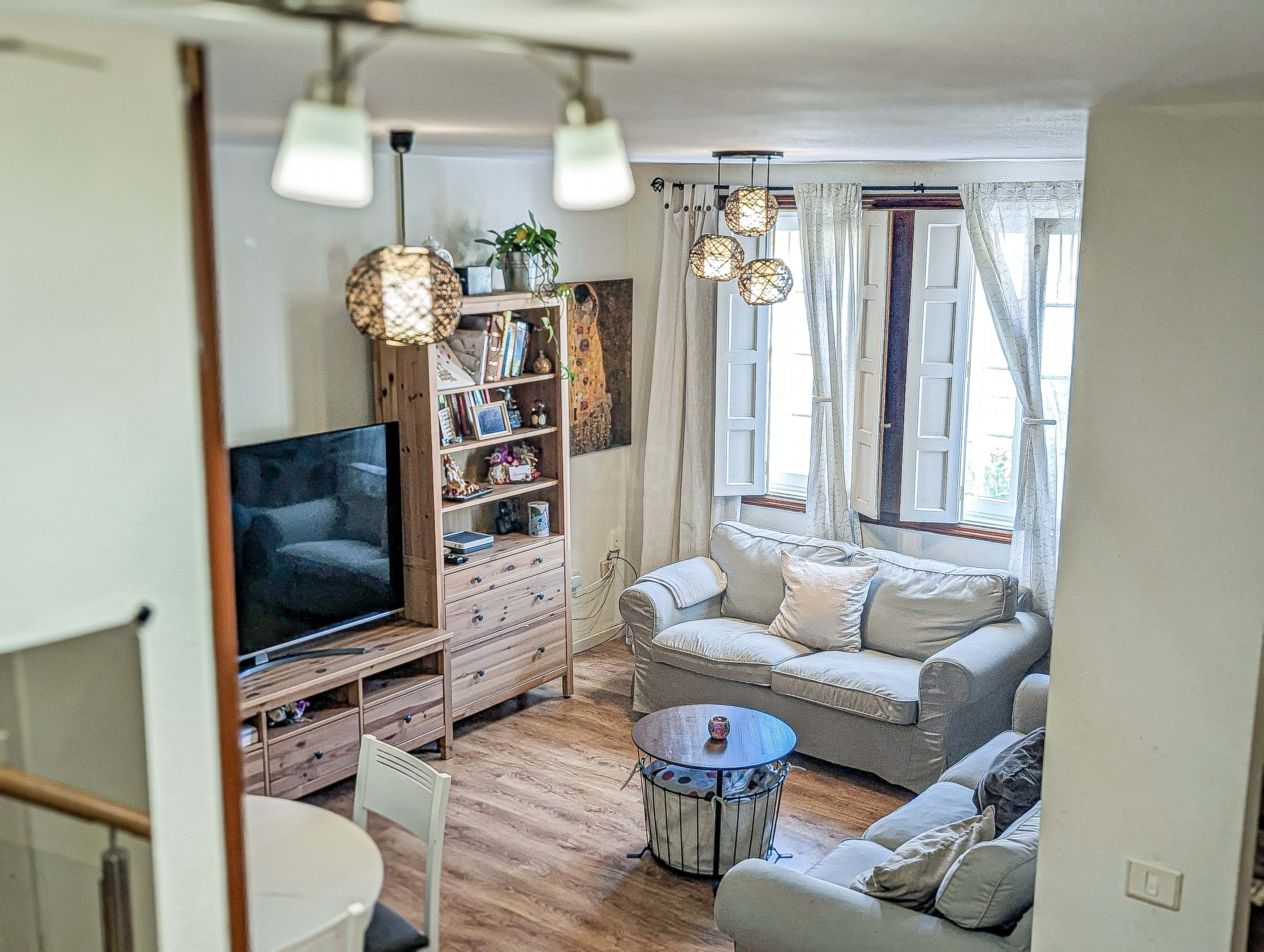 Sala d'estar de Casa adosada en venda en San Cristóbal de la Laguna amb Terrassa