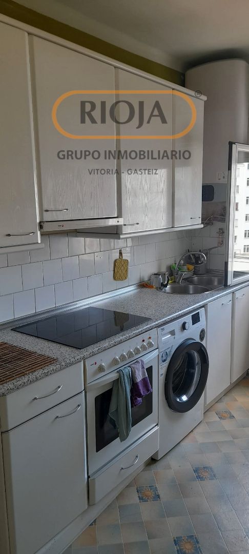 Piso en venta en Calle de los Herrán, El Anglo
