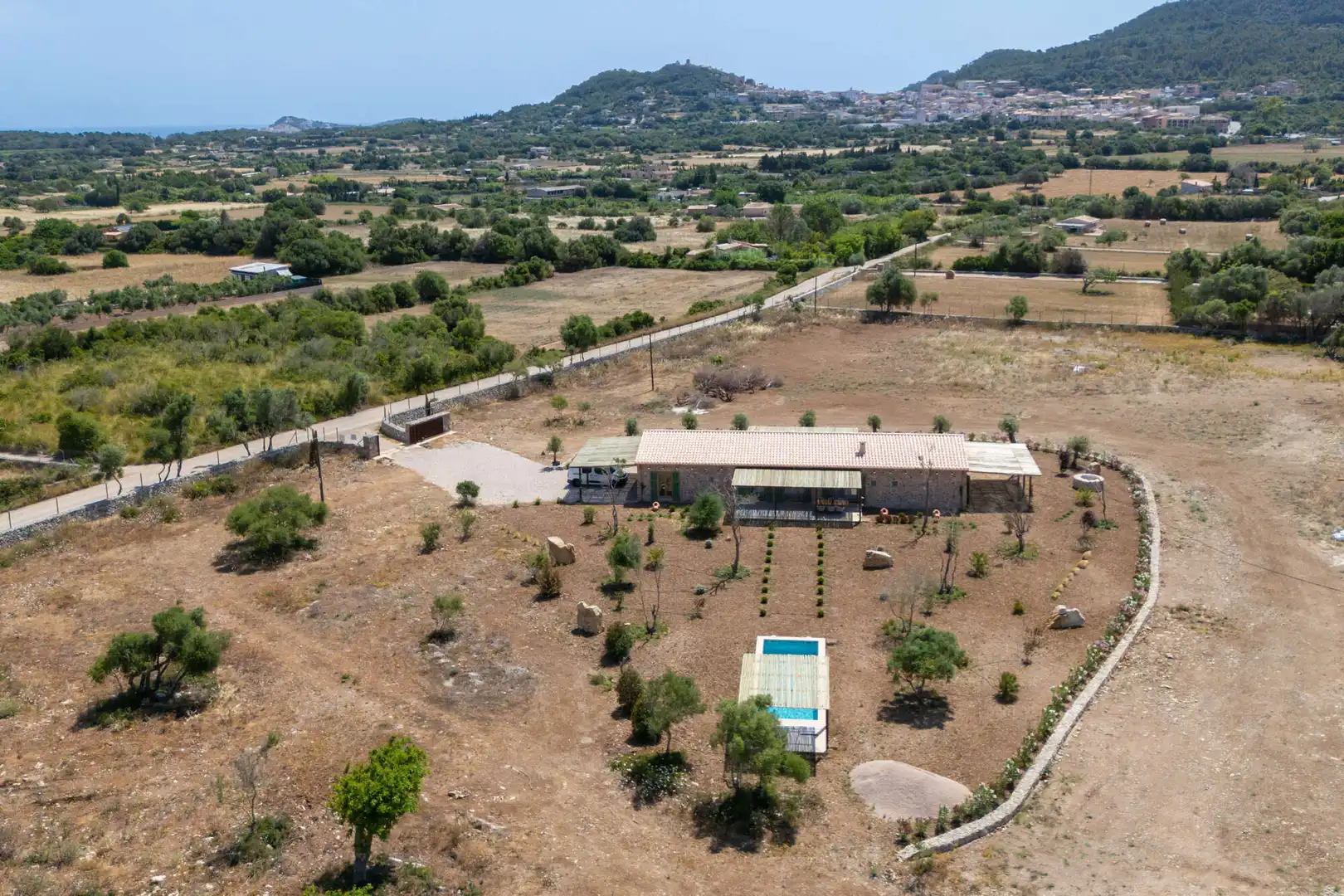Country homes for sale in Capdepera  with Air Conditioner, Heating and Parquet flooring