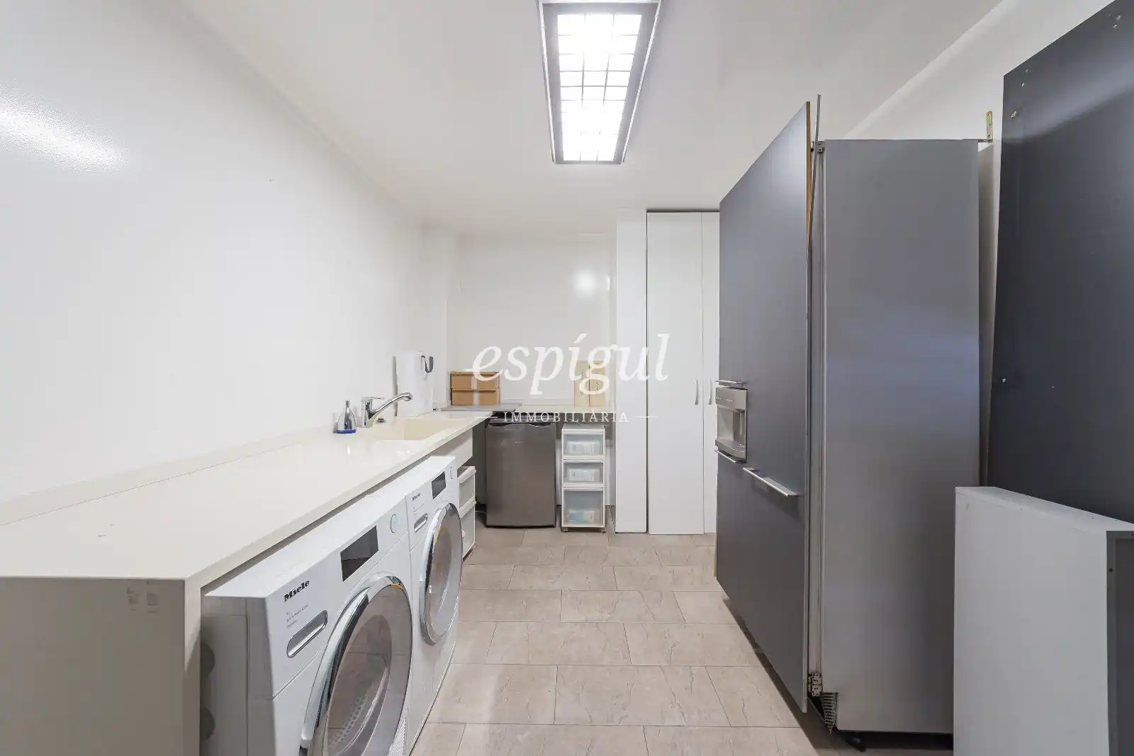 Cocina de Casa o chalet en venta en Sant Cugat del Vallès con Aire acondicionado, Parquet y Terraza