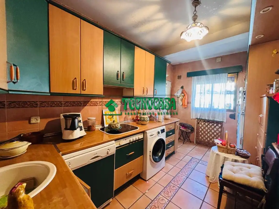 Casa amb jardí en venda a Casarrubios del Monte pueblo, imagen 14