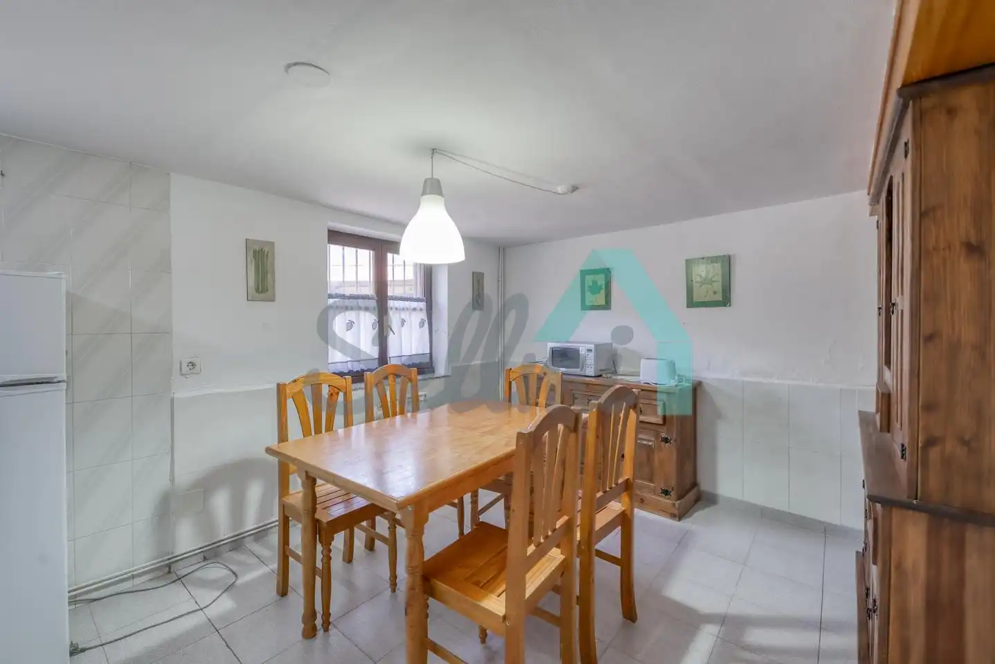 Cocina de Casa adosada en venta en Llanes con Calefacción, Parquet y Terraza