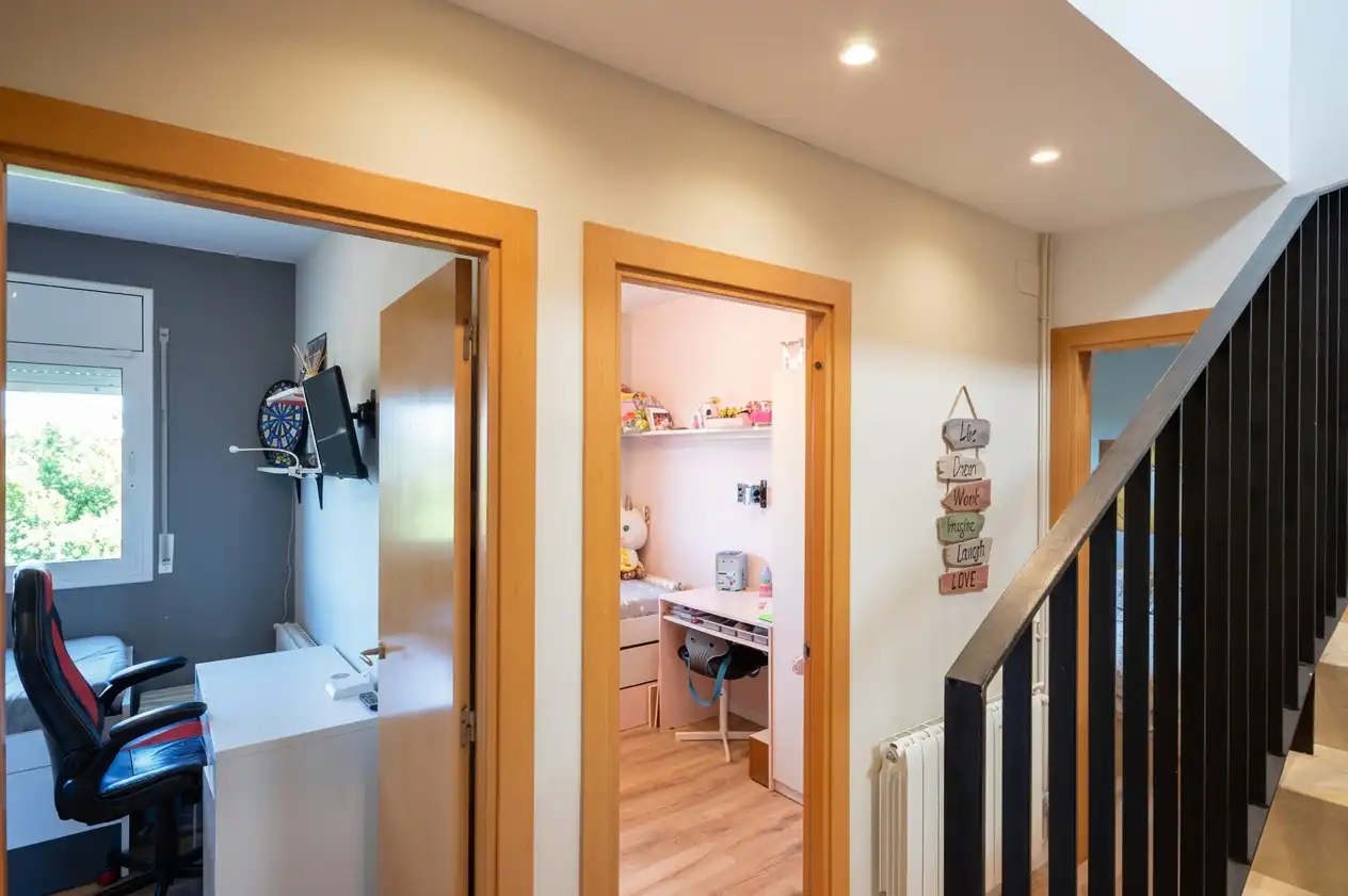 Casa adosada en venta en Abrera con Aire acondicionado, Calefacción y Parquet