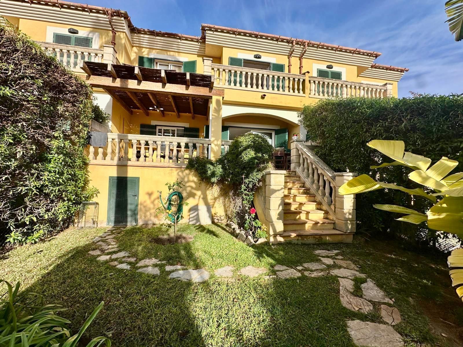Vista exterior de Casa o xalet en venda en Calvià amb Aire condicionat, Calefacció i Jardí privat