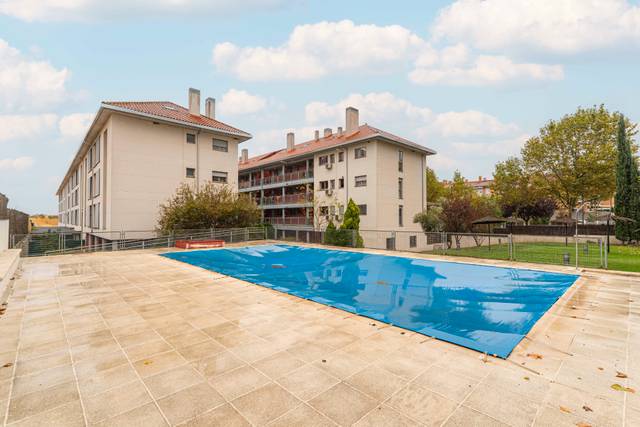 Piso en Venta en Avenida de la Dehesa en La Dehesa - El Pinar