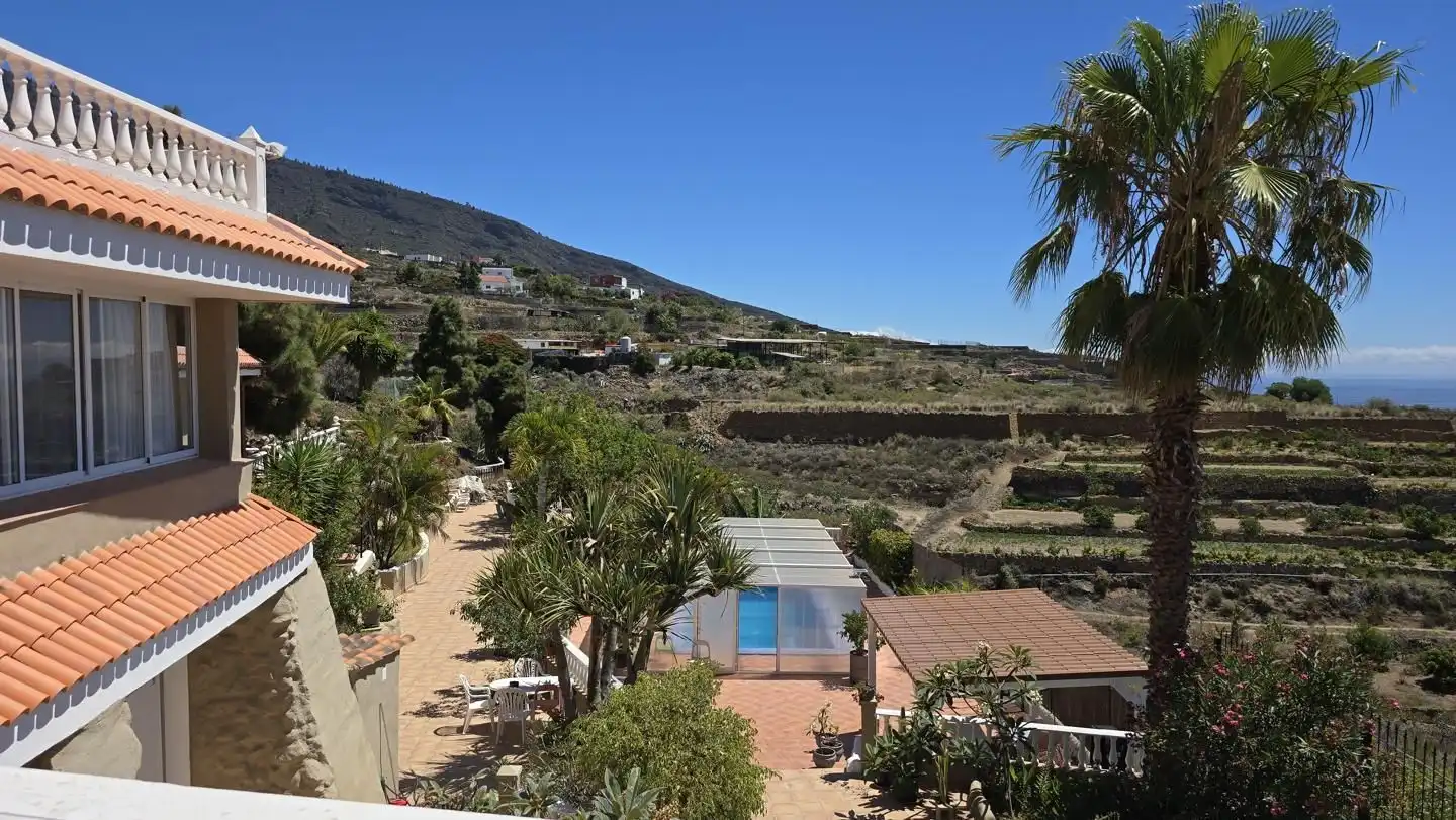 Vista exterior de Casa o chalet en venta en Candelaria con Jardín privado, Terraza y Trastero